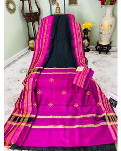 Handloom Pure Raw Silk with Vidarbha Temple in Black with Magenta Borders/Pallu